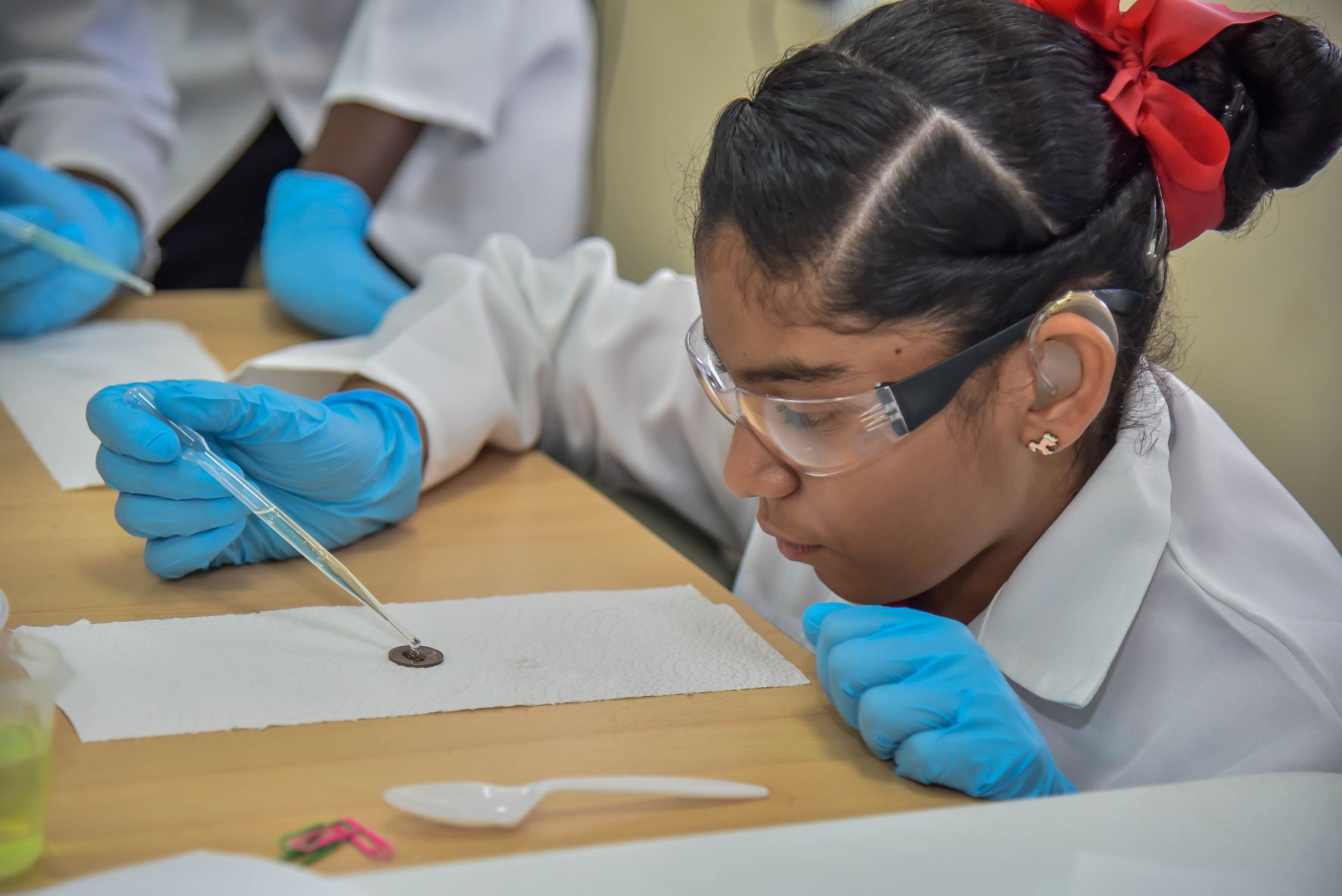 First-ever UWI Chemistry Festivals for Deaf Students  Help Bridge the Accessibility Gap